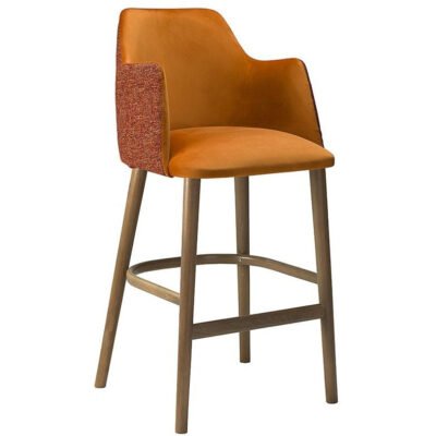 Wave Highchair